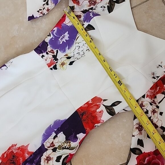 Black Halo Multicolor Floral Long Sleeve Dress Size 2 - Picture 4 of 10